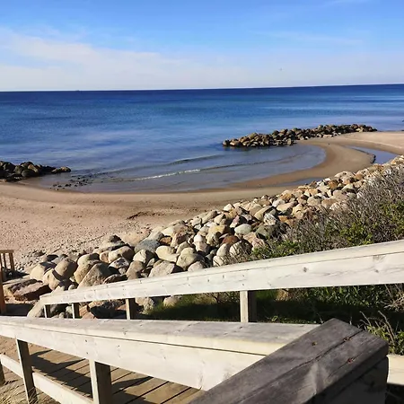 A Colorful, Cozy Atmosphere At 度假居 *